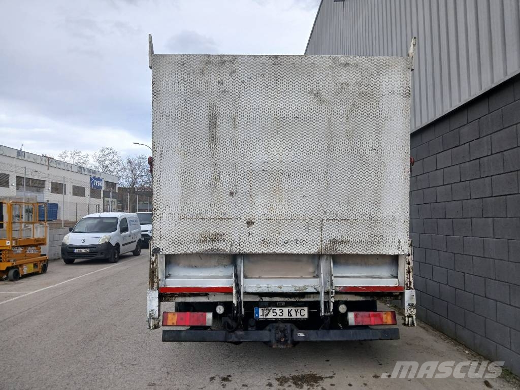 Iveco ML120E22/P Pritschenwagen/Pritschenwagen mit Seitenklappe