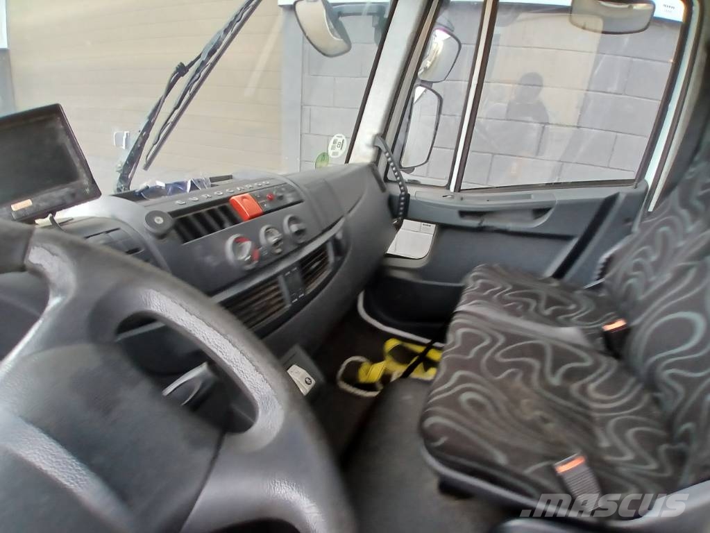 Iveco ML120E22/P Pritschenwagen/Pritschenwagen mit Seitenklappe