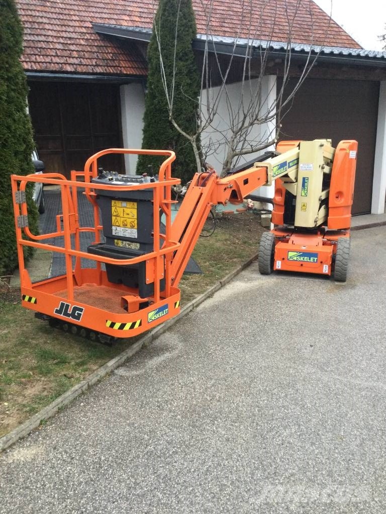 JLG E 300 AJP (narrow machine, articulated arm) Plataforma de trabajo articulada