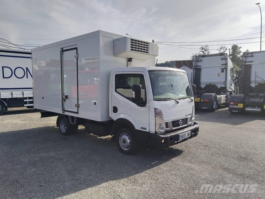 Nissan CABSTAR NT 400 Kylmä-/Lämpökorit