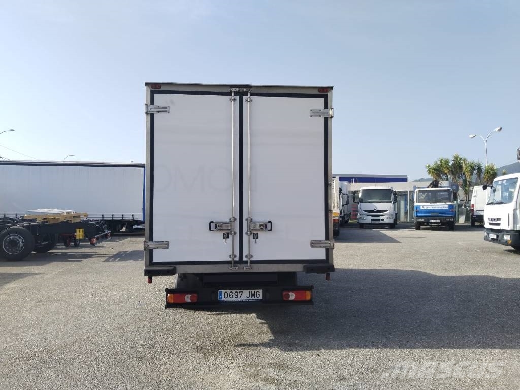 Nissan CABSTAR NT 400 Kylmä-/Lämpökorit