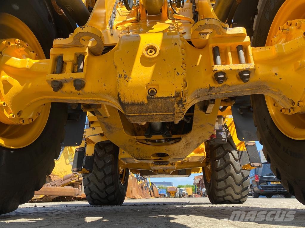 Volvo L70 G . Ładowarki kołowe