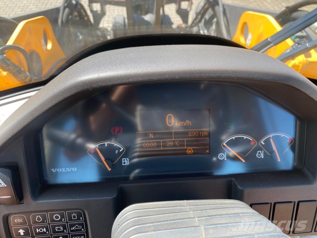 Volvo L70 G . Ładowarki kołowe
