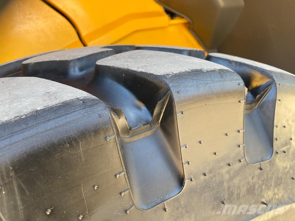 Volvo L70 G . Ładowarki kołowe