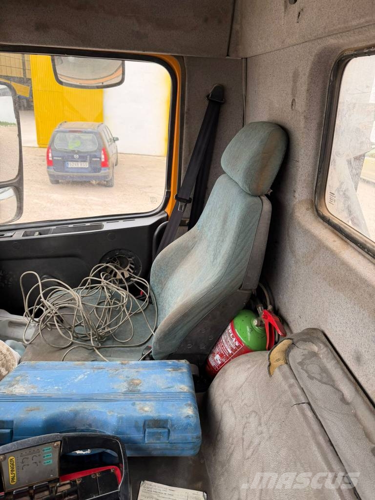 Volvo FM 290 شاحنات الرافعات