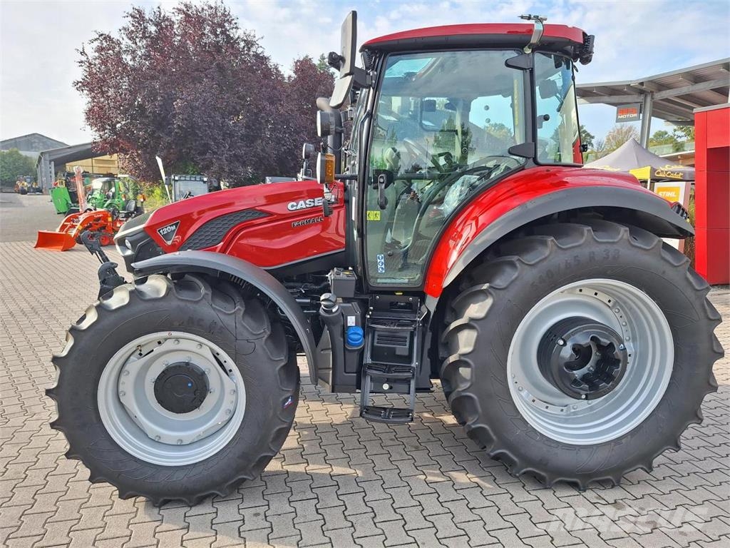 Case IH FARMALL 120M 트랙터
