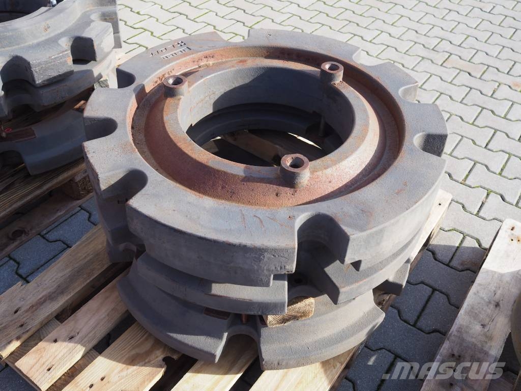 CLAAS Arion / Axion set of wheel weights for 38” wheels Інше додаткове обладнання для тракторів