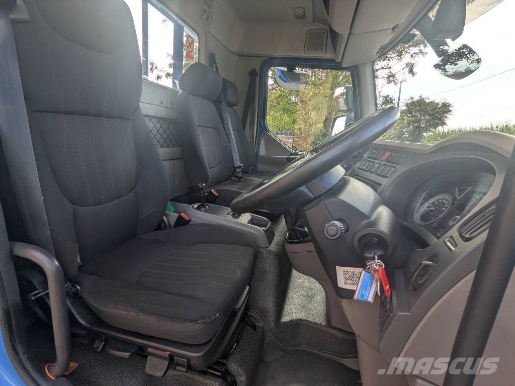 DAF LF180 Platformas/izkraušana no sāniem