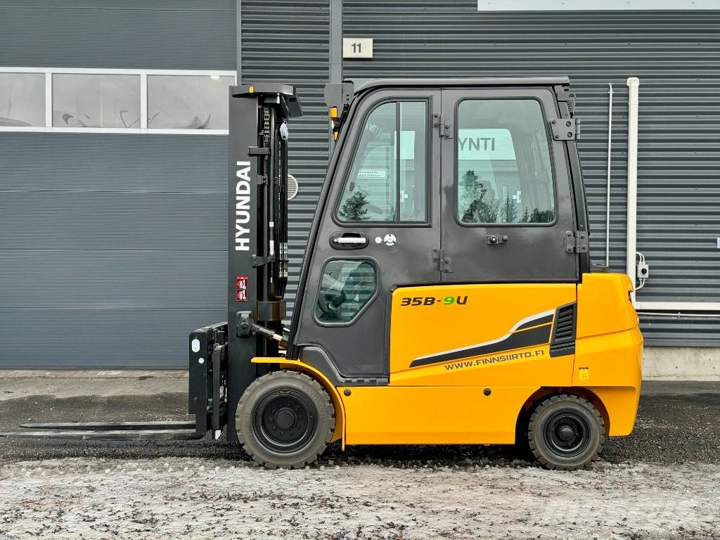 Hyundai 35B-9U Electric forklifts
