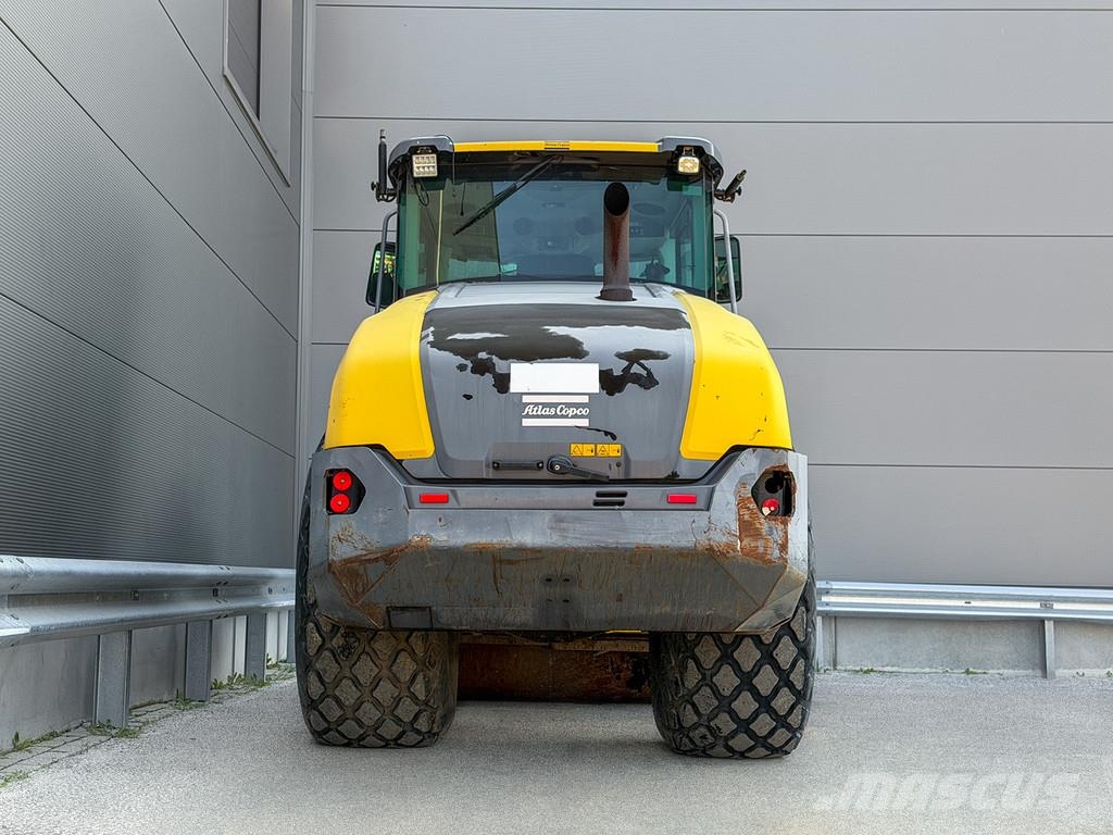 Dynapac CA3500D Ühe trumliga rullid