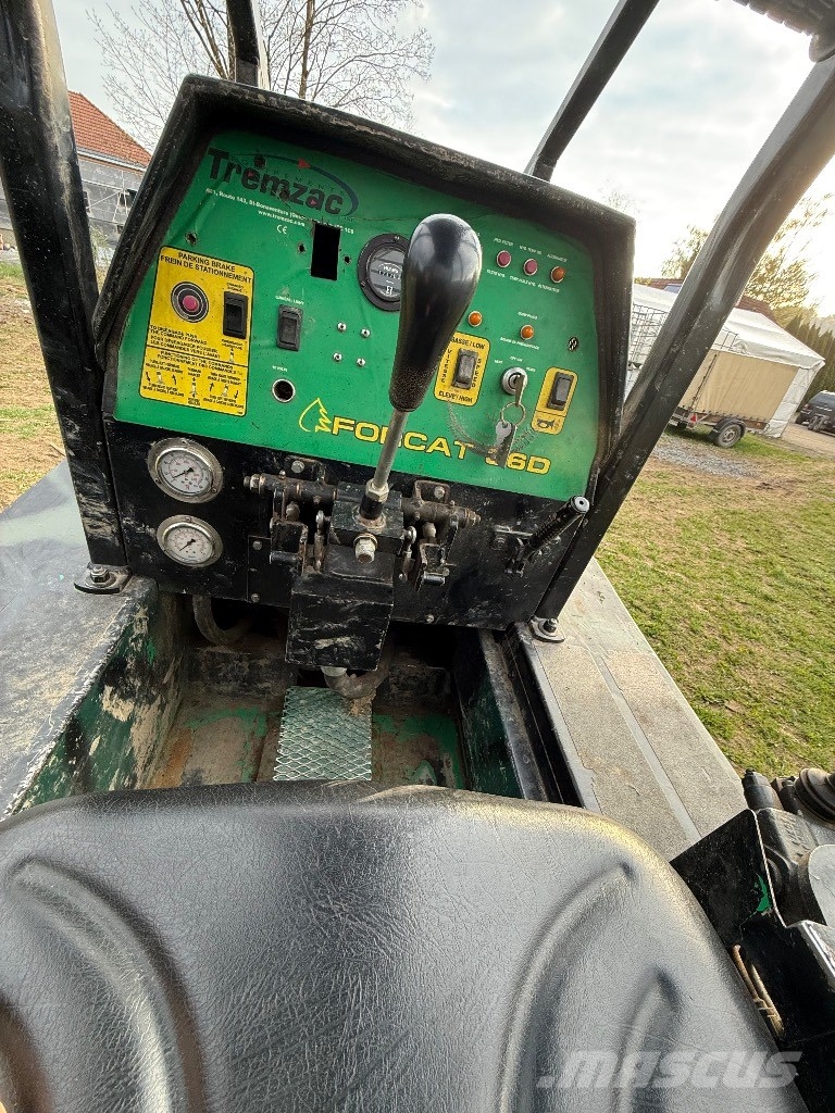 Forcat, lesní pásový traktor 36D Traktor med skogsutstyr