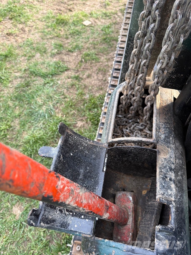 Forcat, lesní pásový traktor 36D Traktor med skogsutstyr