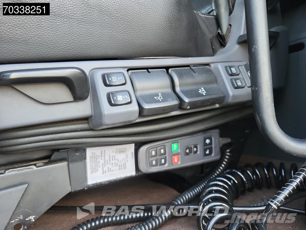 Scania R730 R 6X4 V8 Retarder APK 09-2027 ADR ACC Leather Nyergesvontatók