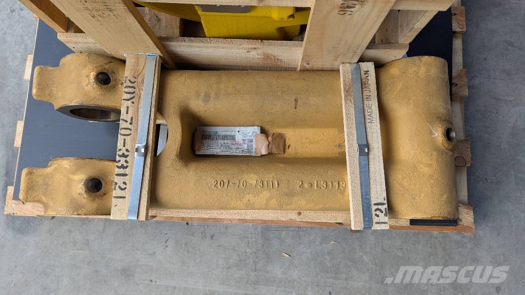 Komatsu PC210LC-8 LINK 20Y-70-33121 Ausleger