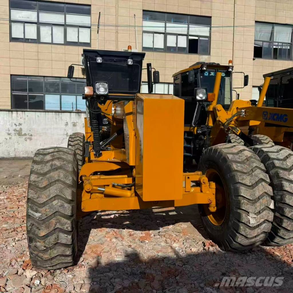 CAT 140 H Gréderek