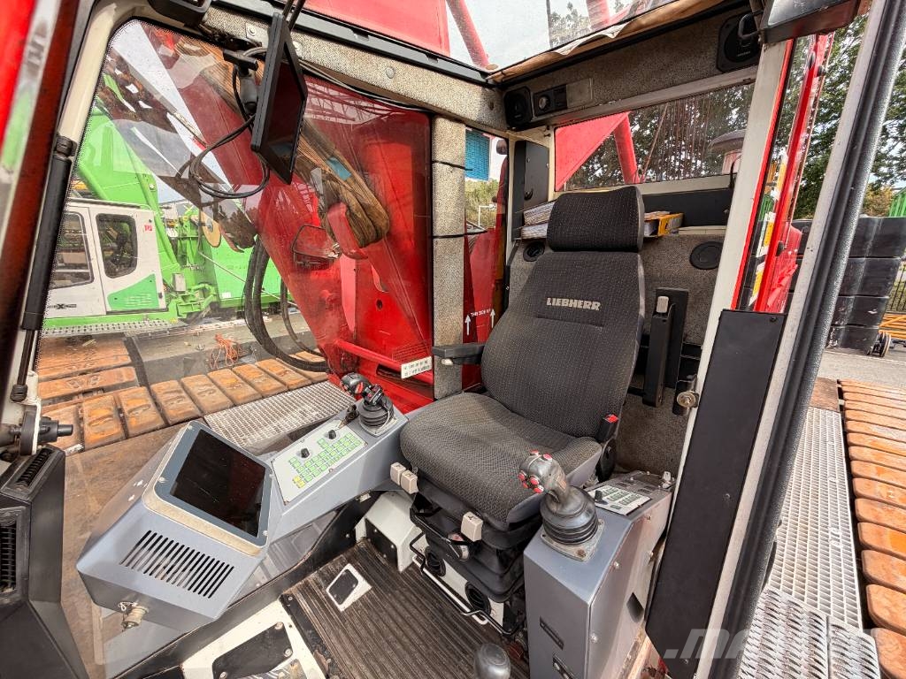 Liebherr LR 1130 Tela-alustaiset nosturit