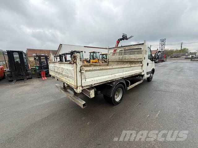Iveco 35C 15 Furgonetas basculantes