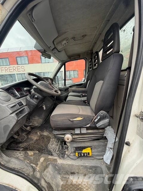 Iveco 35C 15 Furgonetas basculantes
