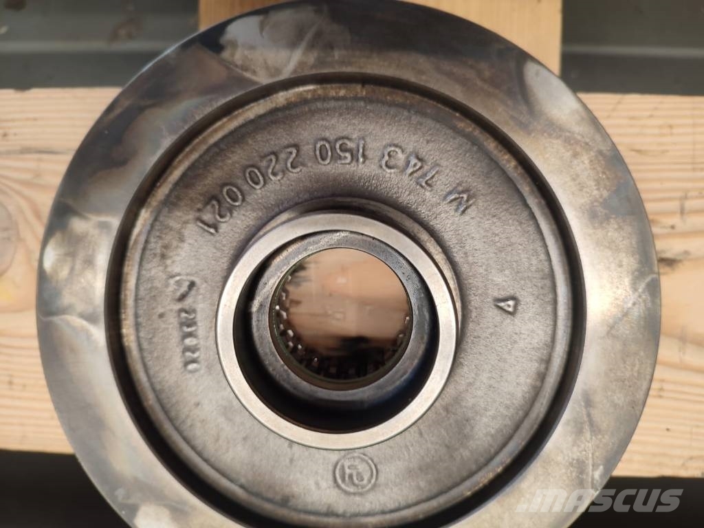 Fendt PTO clutch piston 743150220021 Fendt 720 Vario トランスミッション