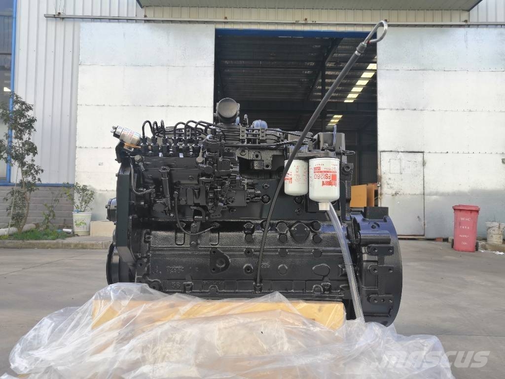 Komatsu PC200-7/ PC200LC-7 محركات