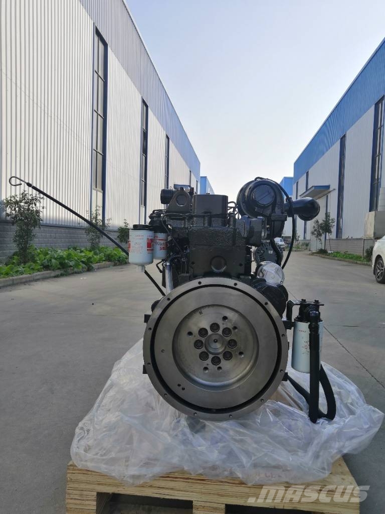Komatsu PC200-7/ PC200LC-7 محركات