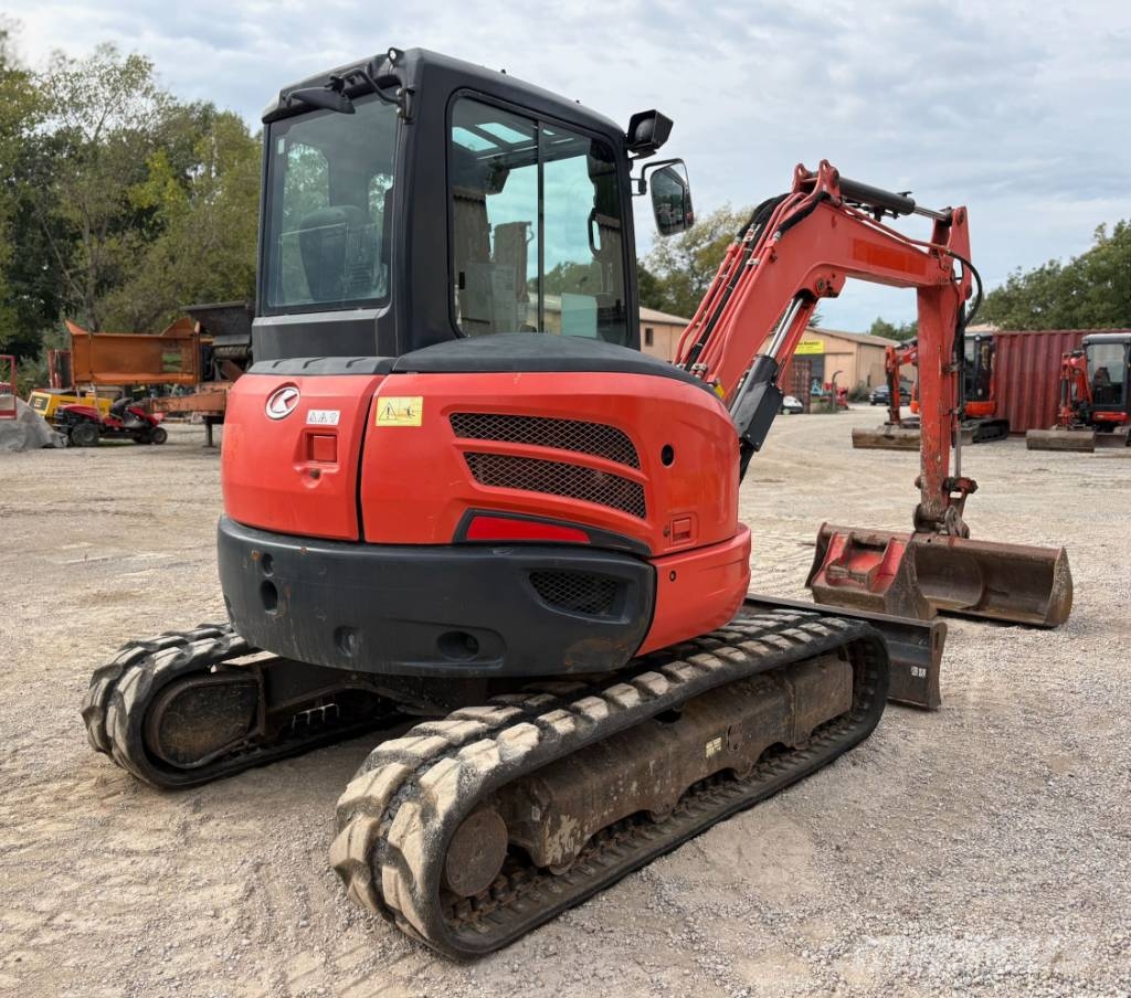 Kubota U 48-4 حفارات صغيرة أقل من 7 طن (حفارات صغيرة)
