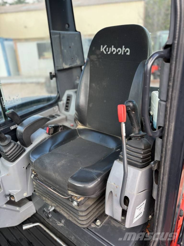 Kubota U 48-4 ミニ油圧ショベル 7t以下(ミニユンボ・ミニディガー)
