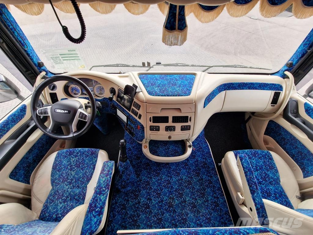 DAF XF 480 Spacecab 6x2/4 - Show truck - Manual gearbo Camiones tractor