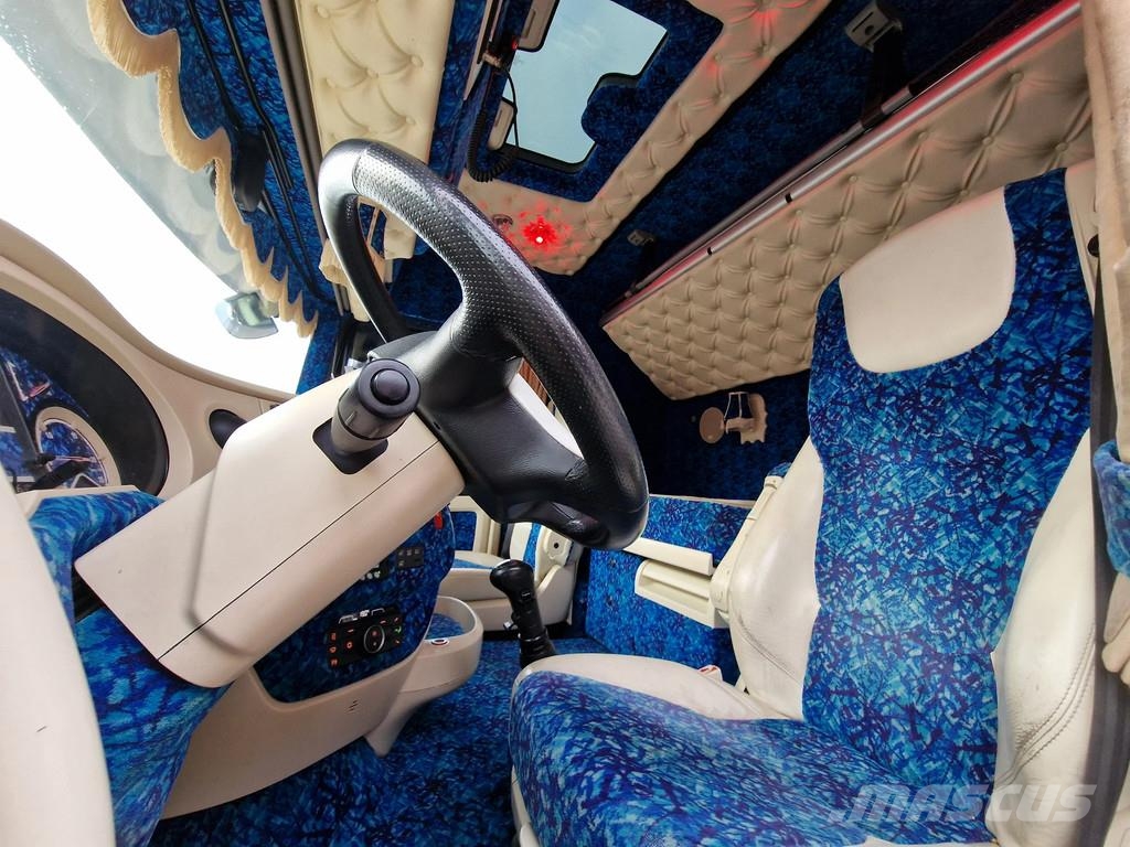 DAF XF 480 Spacecab 6x2/4 - Show truck - Manual gearbo Camiones tractor