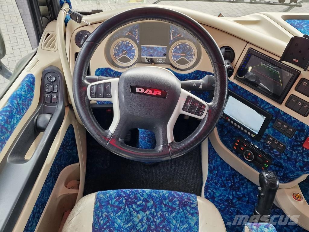 DAF XF 480 Spacecab 6x2/4 - Show truck - Manual gearbo Camiones tractor