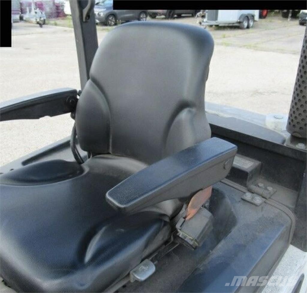 Bobcat D20S-9 Neupreis 30.000 Euro Sonderpreis 22.000 Eur Дизельные погрузчики