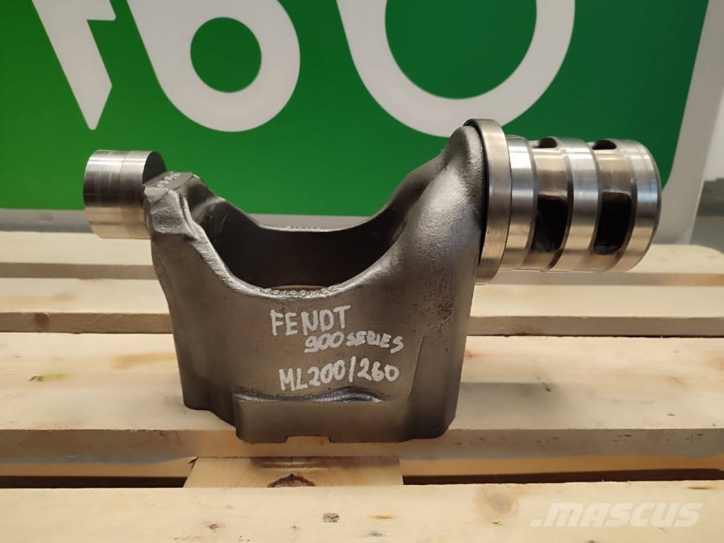 Fendt Engine pump housing 916101430102 Fendt 900 Series Motorer