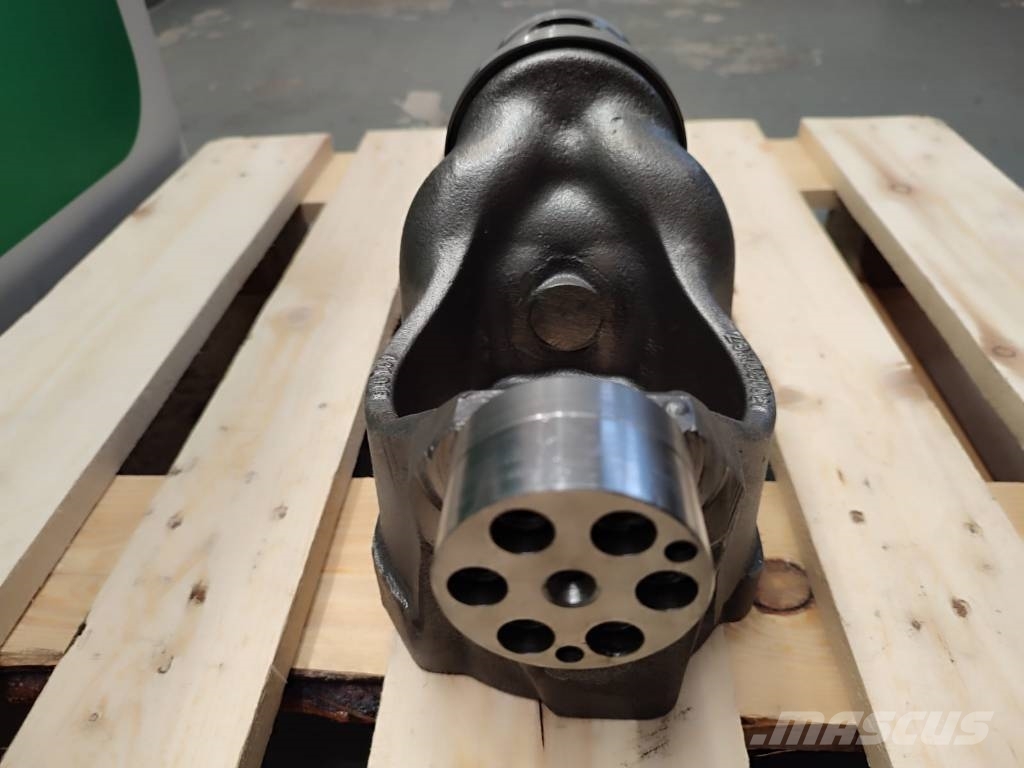 Fendt Engine pump housing 916101430102 Fendt 900 Series Motorer