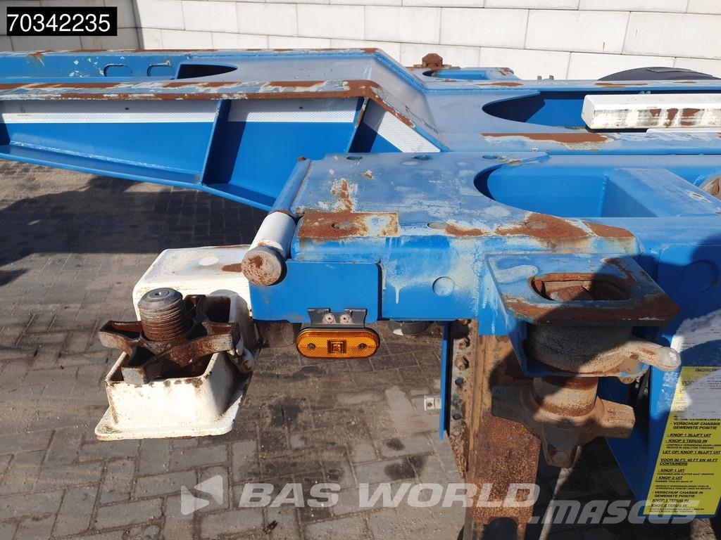 Renders - Has 3 axles Liftachse Mutl 45ft Containertrailer