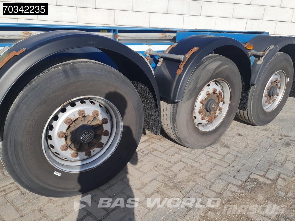 Renders - Has 3 axles Liftachse Mutl 45ft Containertrailer