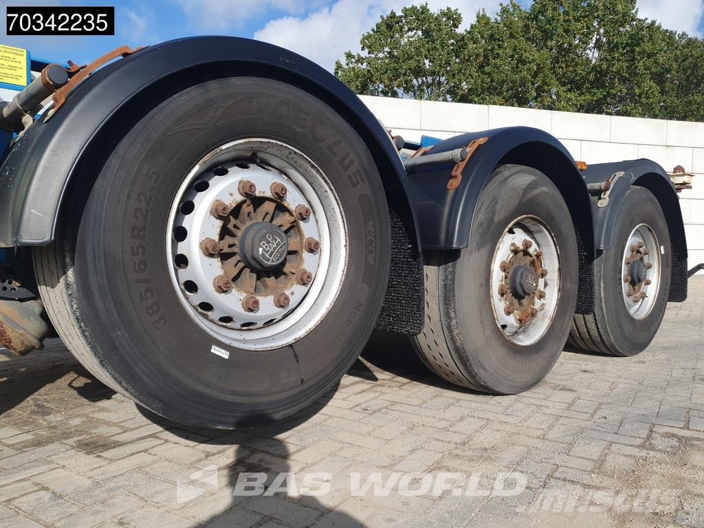 Renders - Has 3 axles Liftachse Mutl 45ft Containertrailer