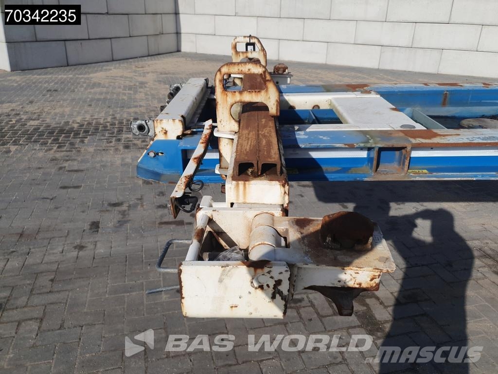Renders - Has 3 axles Liftachse Mutl 45ft Containertrailer