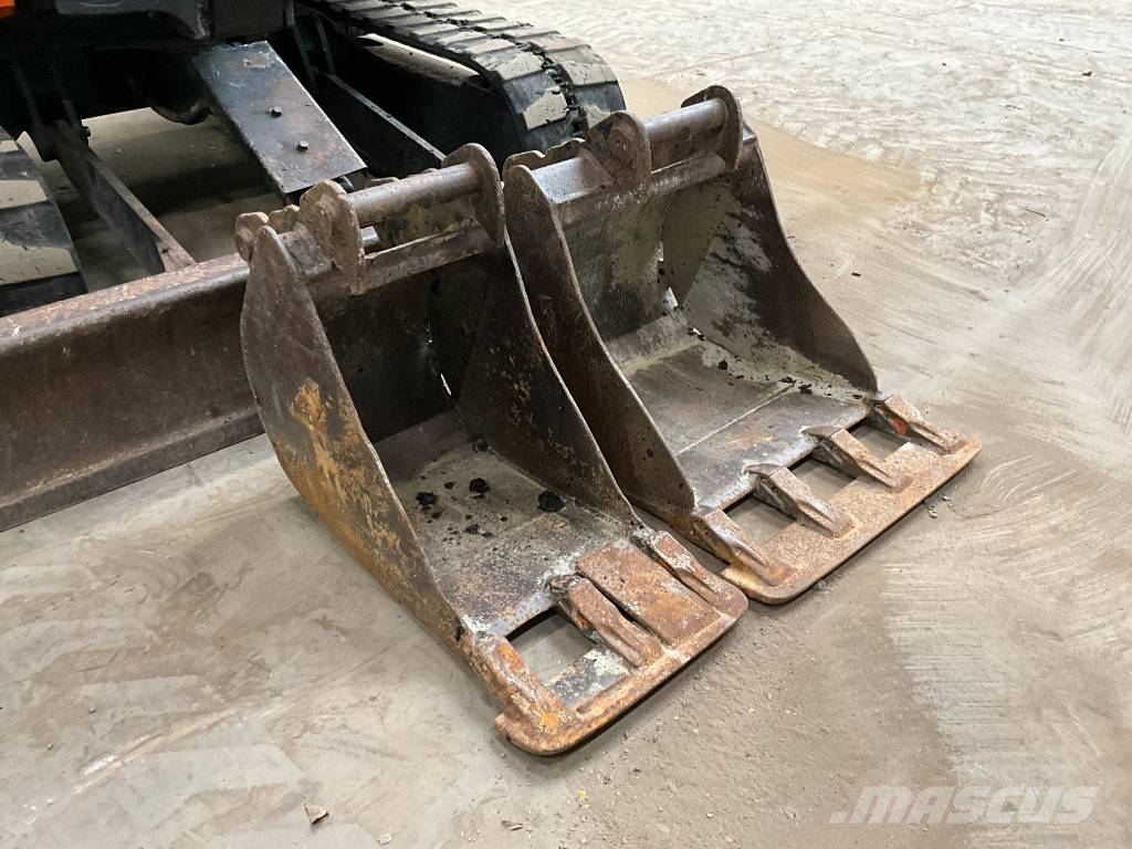 Hitachi ZX 26 U-5A حفارات صغيرة أقل من 7 طن (حفارات صغيرة)
