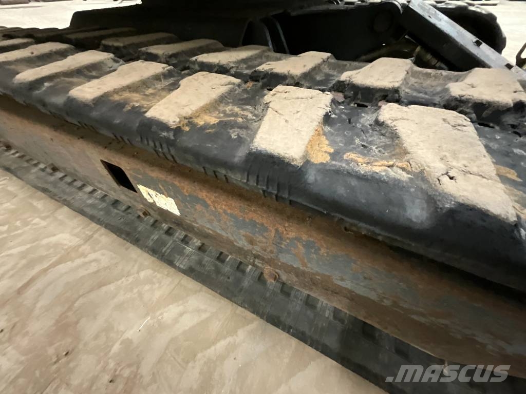 Hitachi ZX 26 U-5A حفارات صغيرة أقل من 7 طن (حفارات صغيرة)