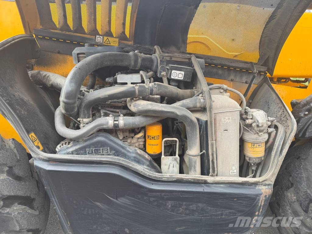 JCB 540-170 Chariot télescopique