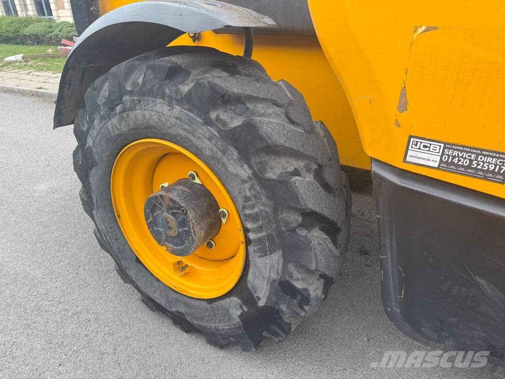 JCB 540-170 Chariot télescopique