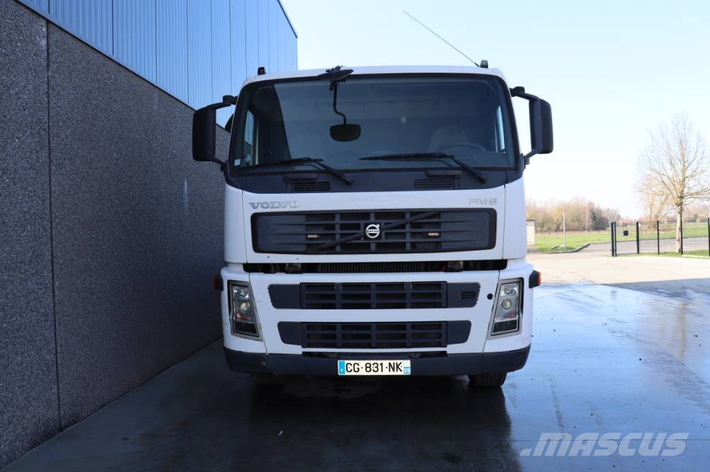 Volvo FM 260 Camiones plataforma