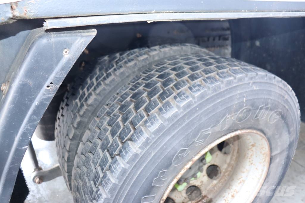 Volvo FM 260 Camiones plataforma