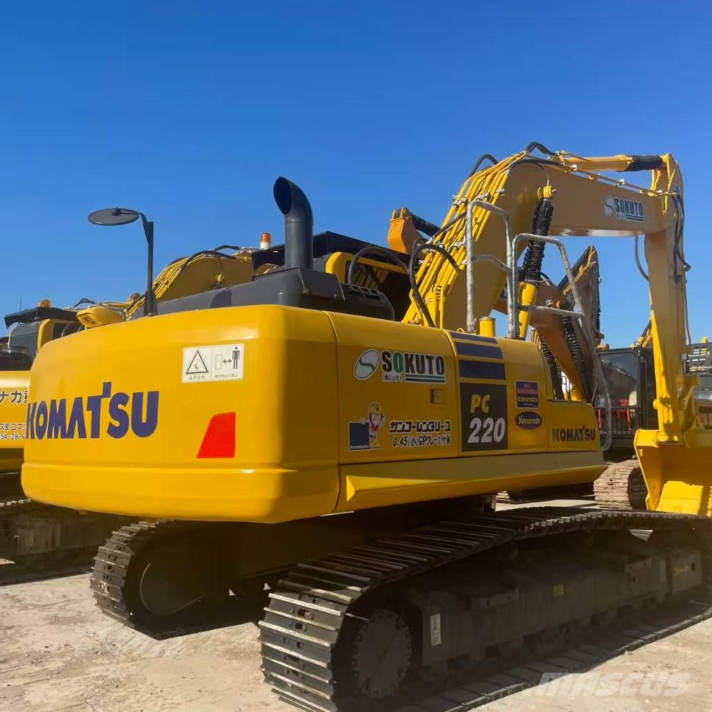 Komatsu PC 220 Bagri goseničarji