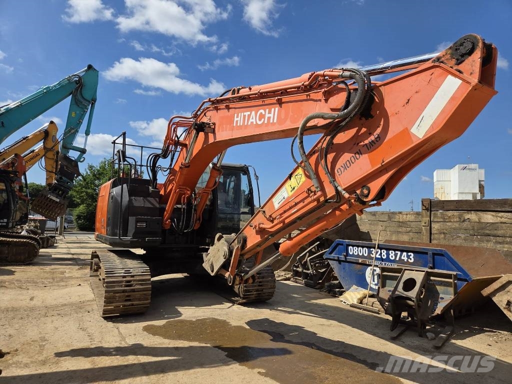 Hitachi ZX 225 US LC-5 B, 2015, Portsmouth, Hampshire, United