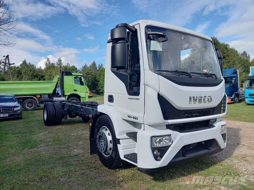 Iveco Eurocargo ML180E/FP, NEW, NOT USED Chassis met cabine