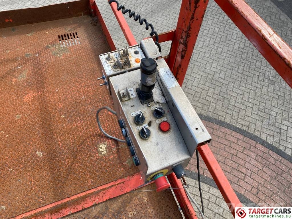 SkyJack SJ9250 RT Diesel Scissor Work Lift 1720cm Scheren-Arbeitsbühnen