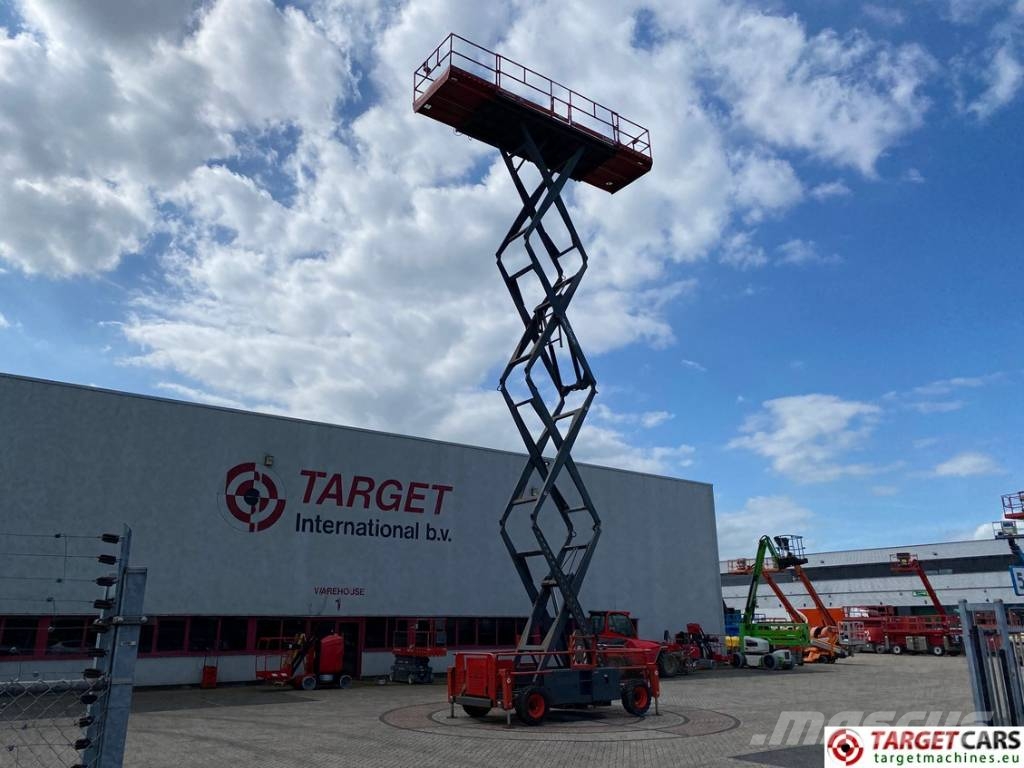 SkyJack SJ9250 RT Diesel Scissor Work Lift 1720cm Scheren-Arbeitsbühnen