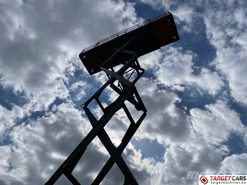 SkyJack SJ9250 RT Diesel Scissor Work Lift 1720cm Scheren-Arbeitsbühnen