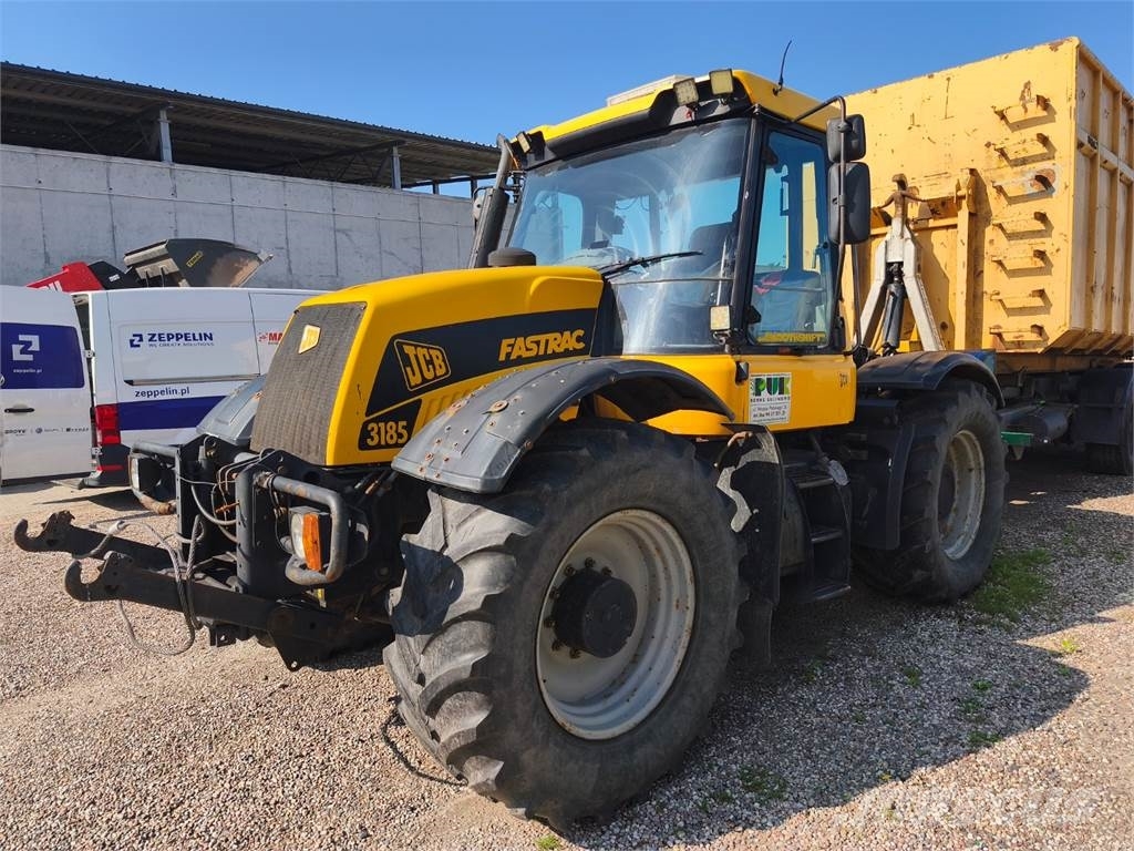JCB Fastrac 3185